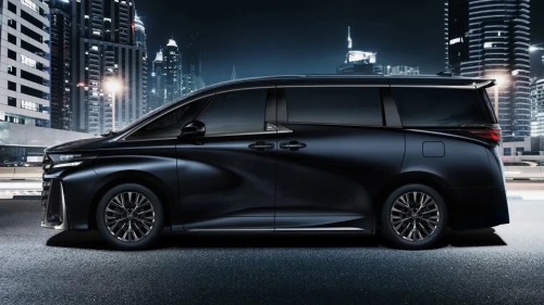 Toyota Alphard 2024