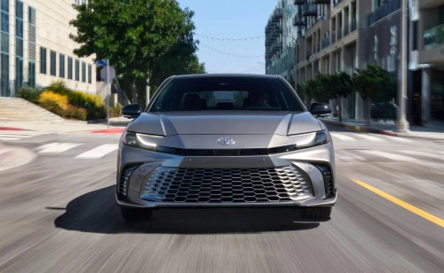 Toyota Camry 2025